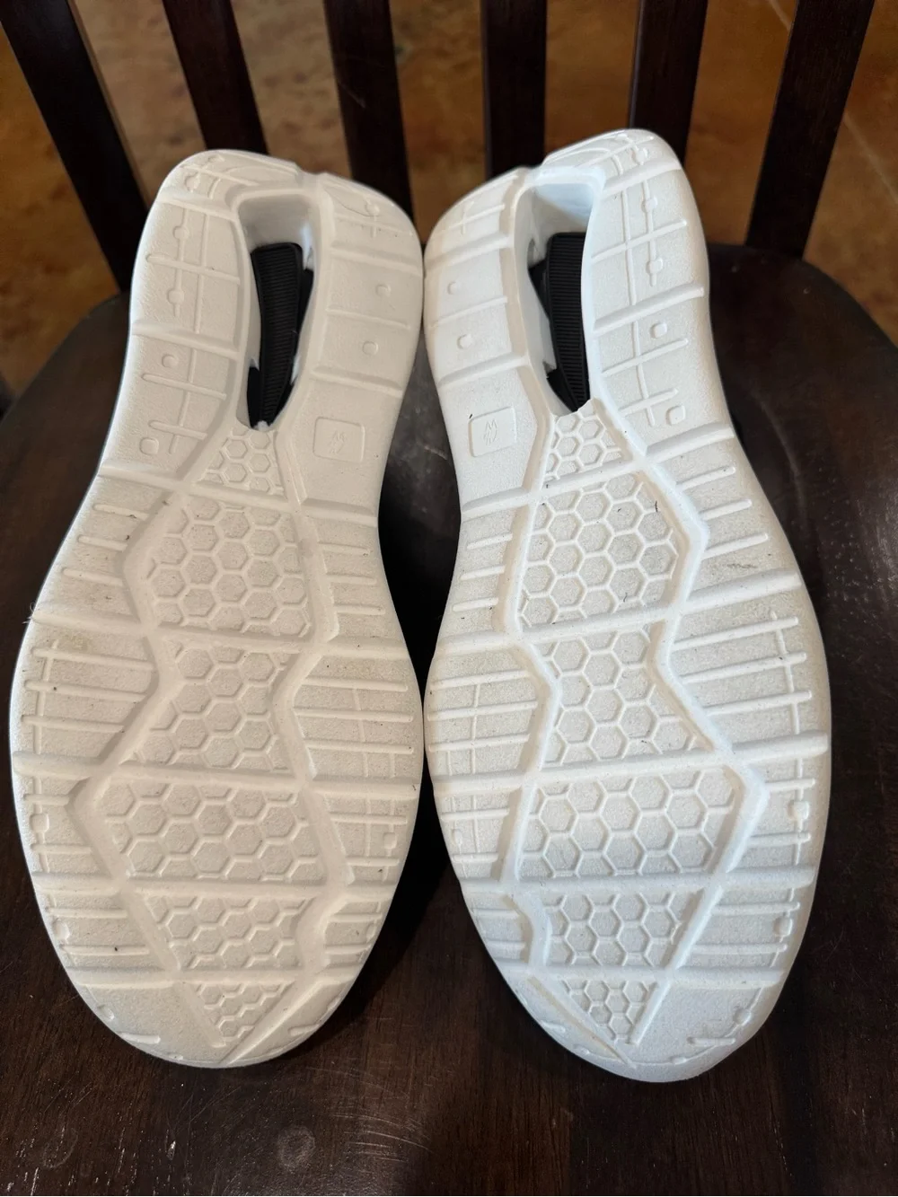 Vaneli stylish athletic